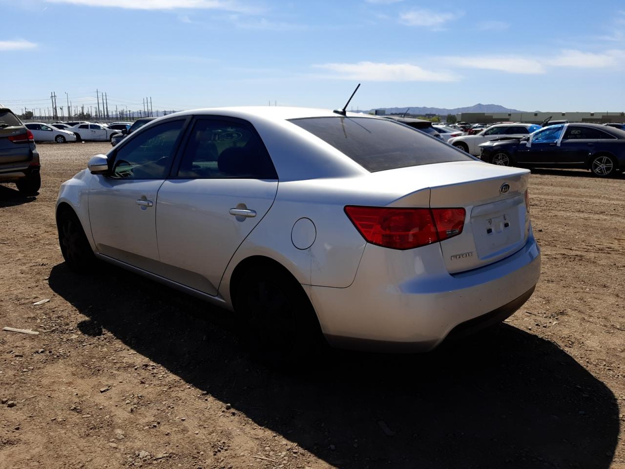 Photo 3 from auction – 2012 KIA FORTE with VIN KNAFU4A20C5609860