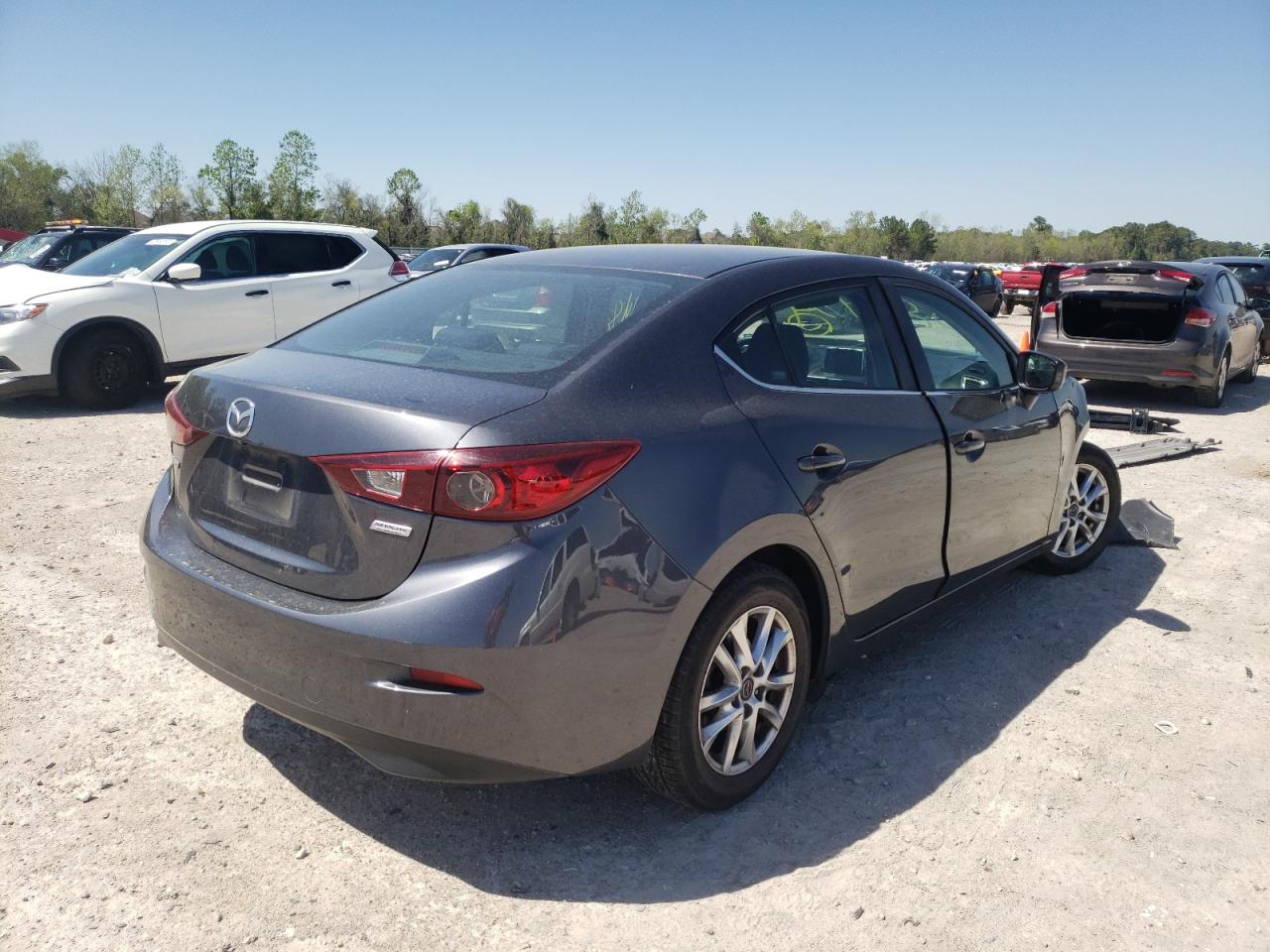 Photo 4 from auction – 2016 MAZDA 3 SPORT with VIN 3MZBM1U71GM259983