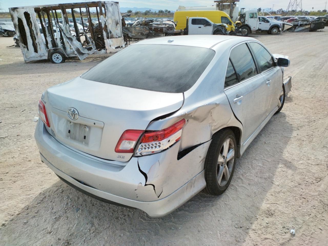 Photo 4 from auction – 2011 TOYOTA CAMRY BASE with VIN 4T1BF3EK0BU748872