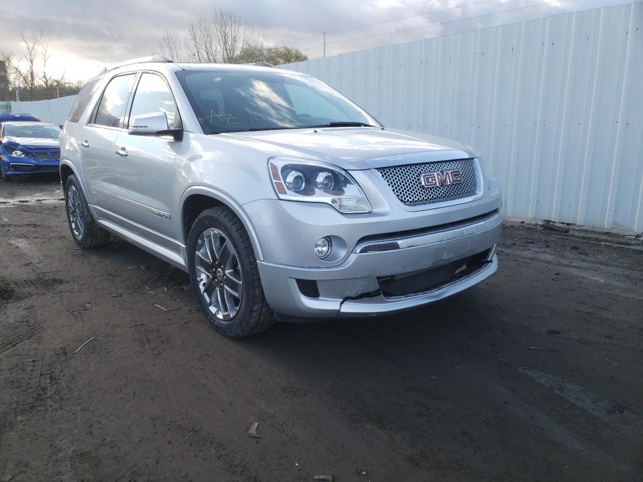 GMC ACADIA DEN 2011 with VIN 1GKKRTED7BJ367426 - Photo from auction