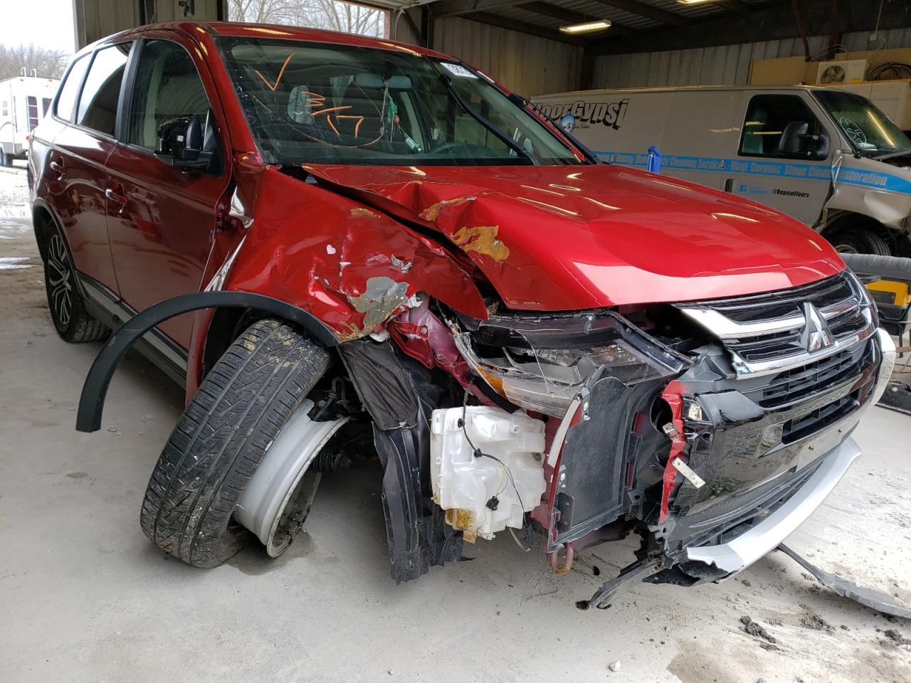 MITSUBISHI OUTLANDER 2018 with VIN JA4AD2A34JZ043163 - Photo from auction
