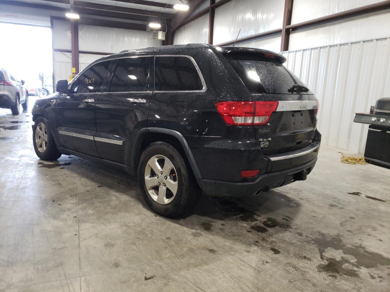 Photo 3 from auction – 2012 JEEP GRAND CHER with VIN 1C4RJFCT8CC300336