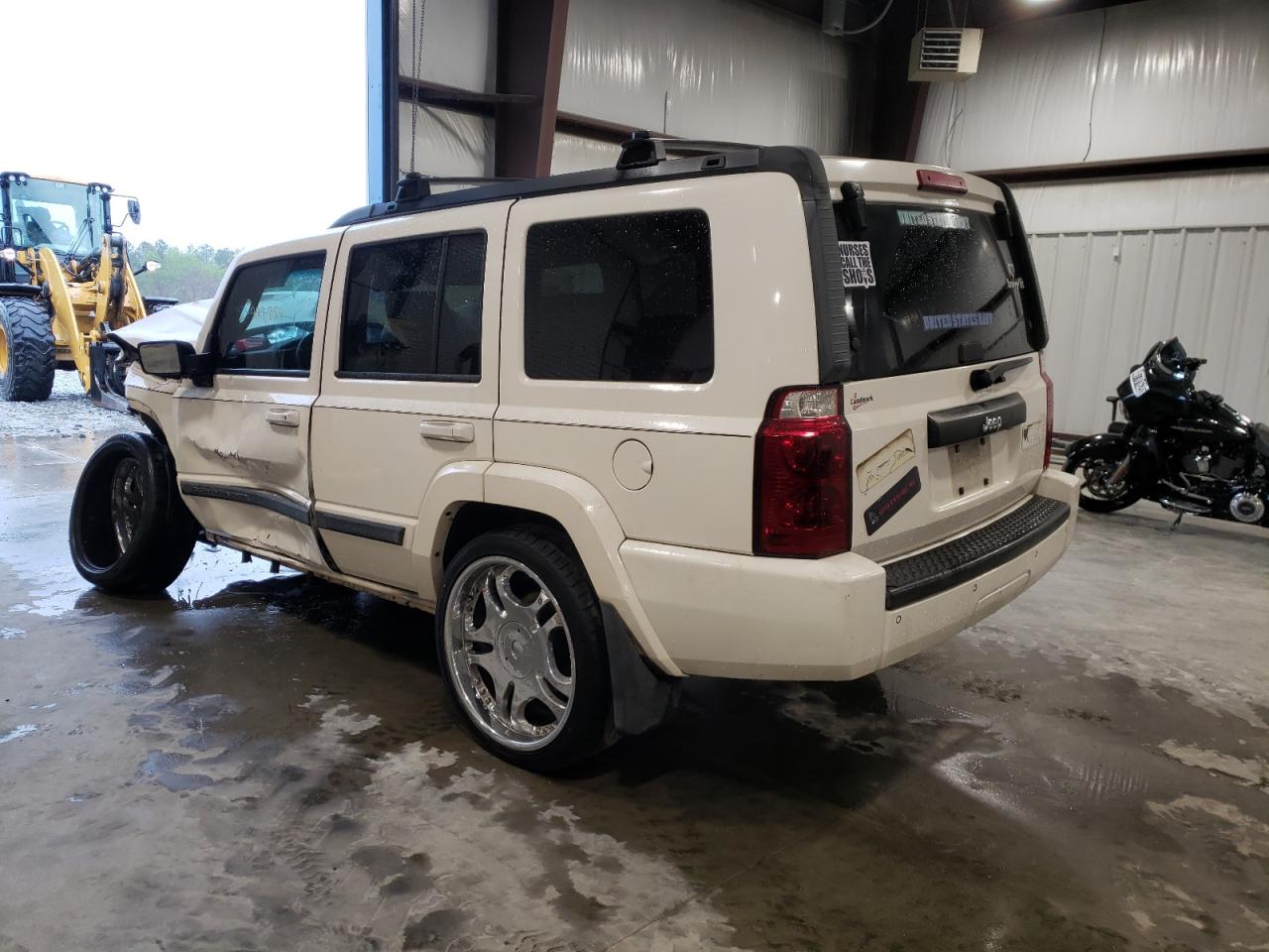 Photo 3 from auction – 2007 JEEP COMMANDER with VIN 1J8HH48K57C636536