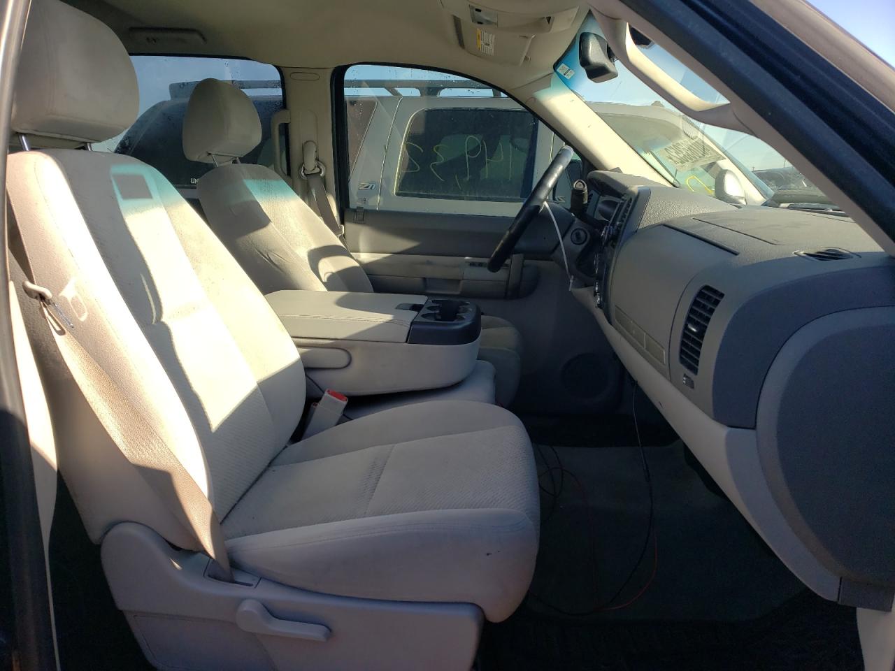 Photo 5 from auction – 2008 GMC SIERRA K15 with VIN 3GTEK13C28G269961