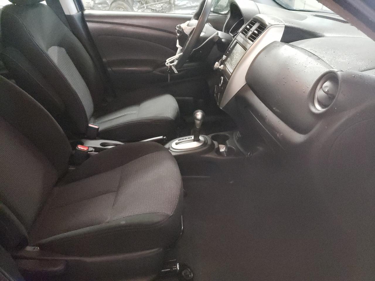 Photo 5 from auction – 2019 NISSAN VERSA S with VIN 3N1CN7AP3KL840608