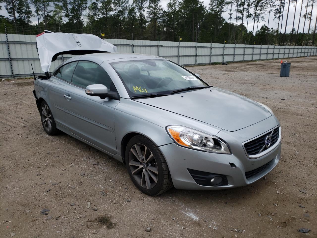 VOLVO C70 T5 2012 z numerem VIN YV1672MC4CJ127333 - Zdjęcie z aukcji