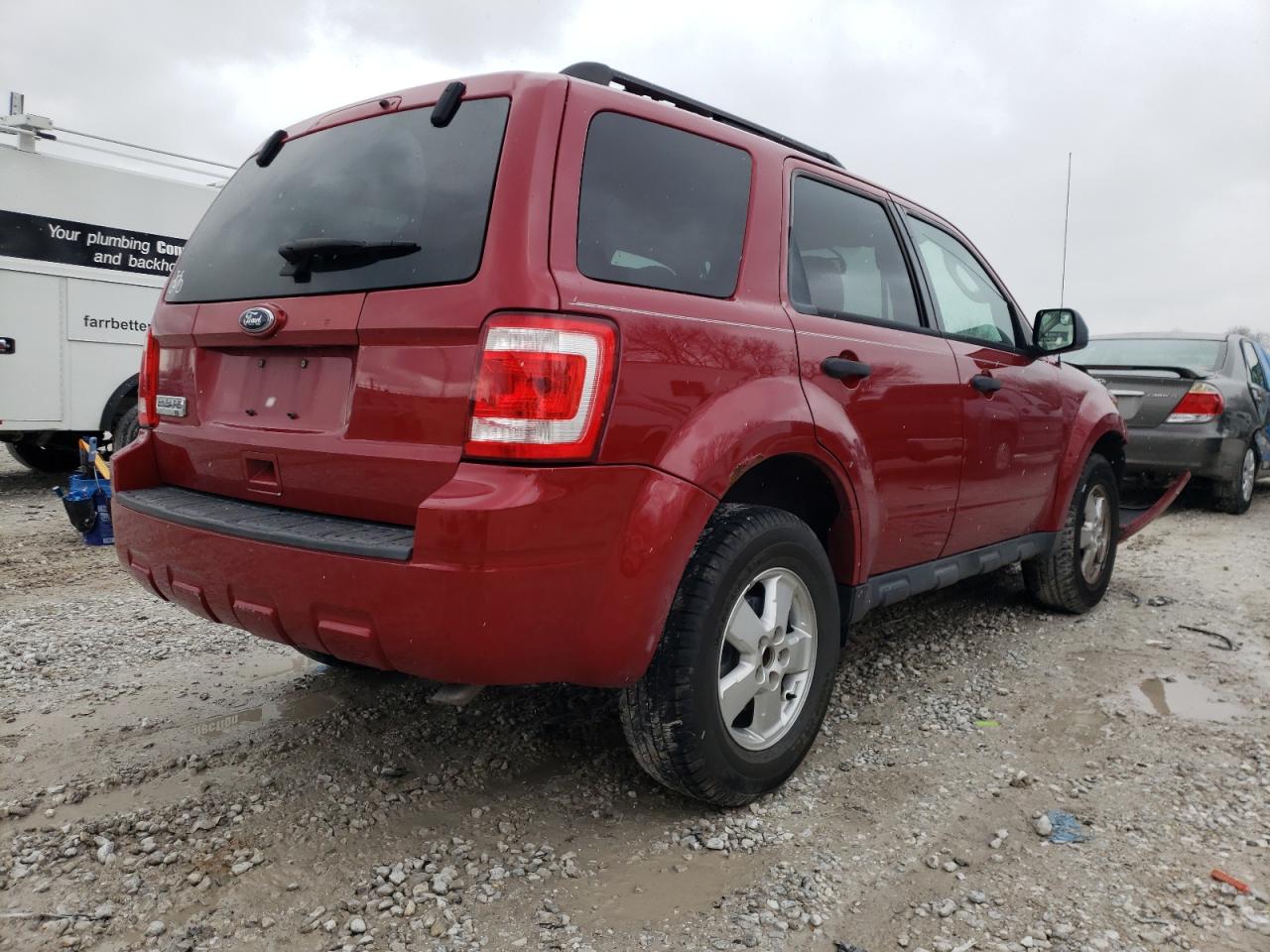 Photo 4 from auction – 2010 FORD ESCAPE XLT with VIN 1FMCU0D77AKB52819