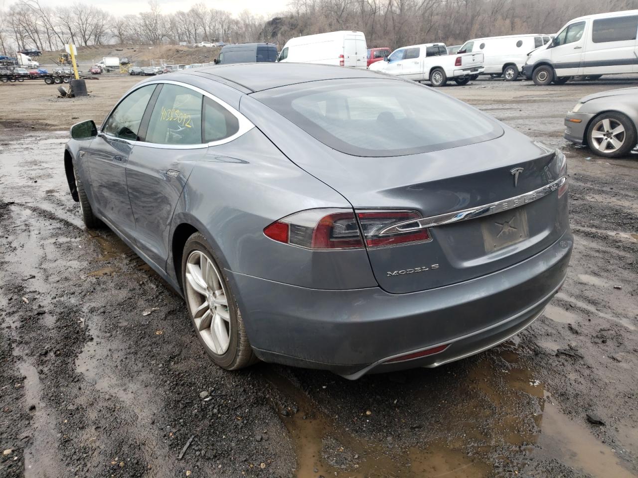 Photo 3 from auction – 2013 TESLA MODEL S with VIN 5YJSA1CN2DFP08082