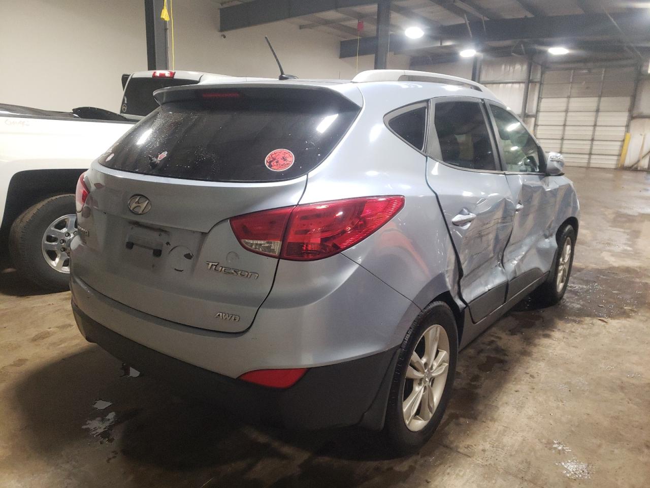 Photo 4 from auction – 2013 HYUNDAI TUCSON GLS with VIN KM8JUCAC2DU566593