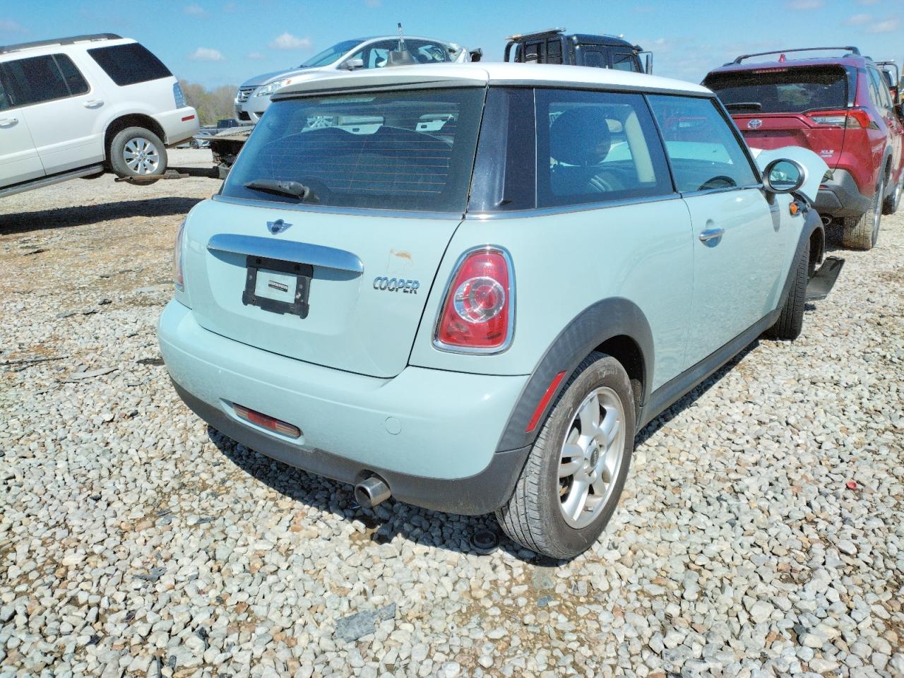 Photo 4 from auction – 2012 MINI COOPER with VIN WMWSU3C57CT257260