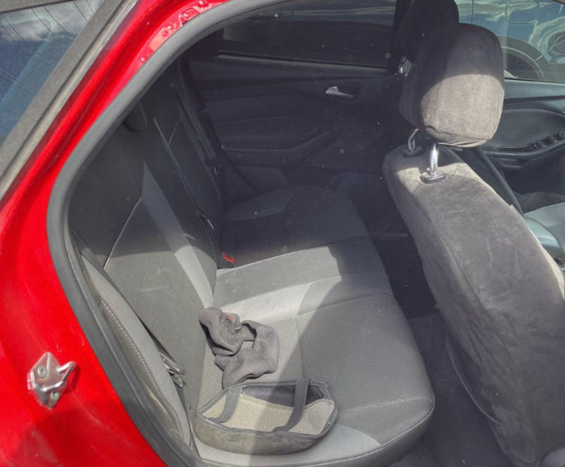 Photo 6 from auction – 2012 FORD FOCUS SE with VIN 1FAHP3K23CL289799