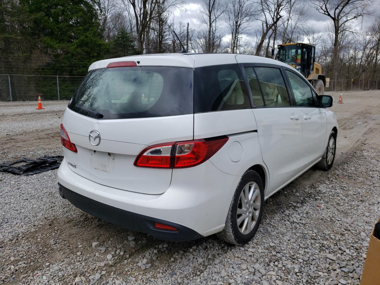 Photo 4 from auction – 2012 MAZDA 5 with VIN JM1CW2BL5C0143643