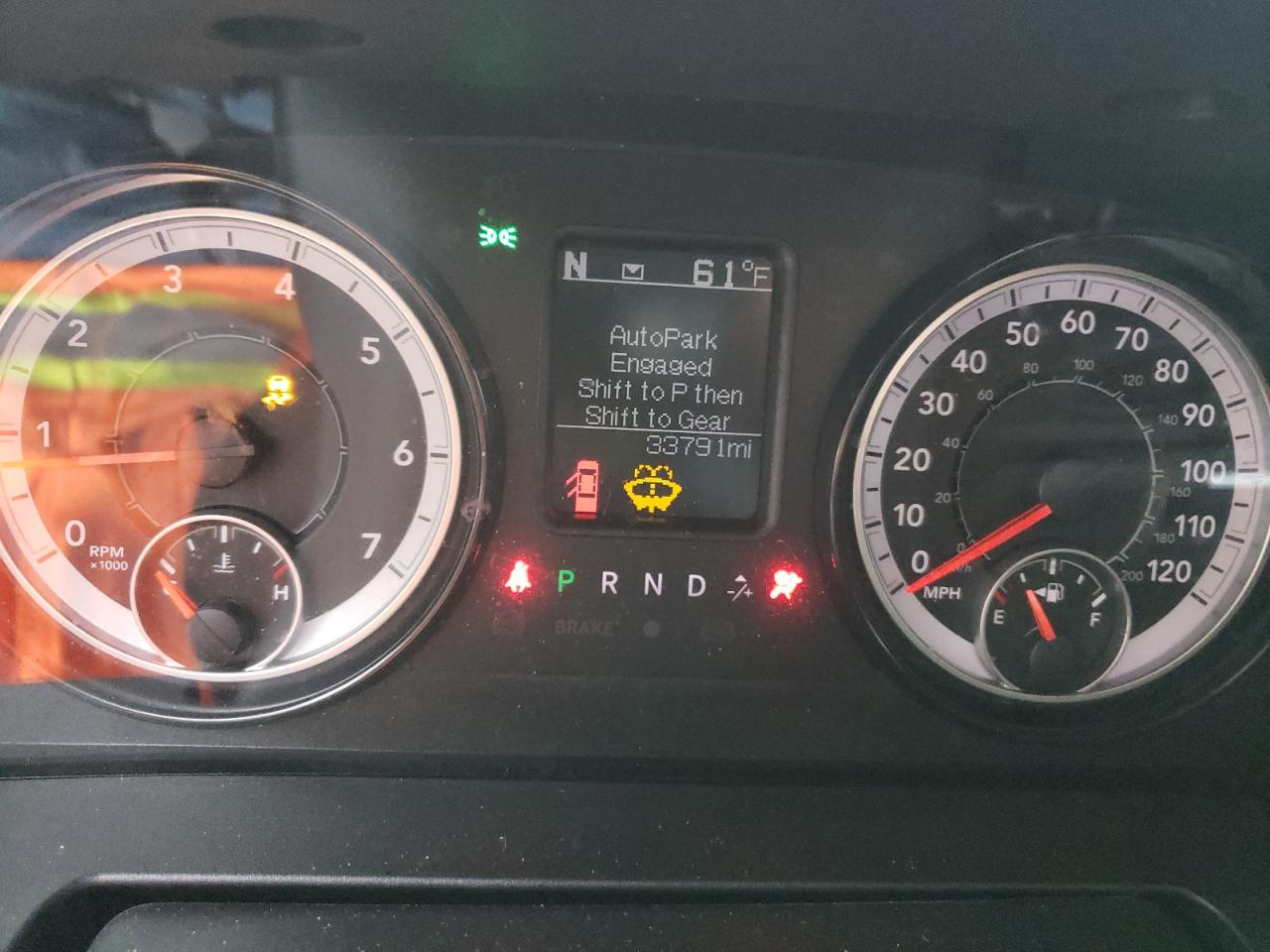 Photo 8 from auction – 2019 RAM 1500 CLASS with VIN 1C6RR7GG6KS693003