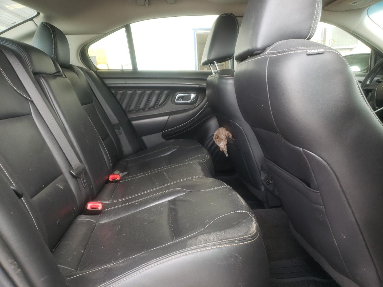 Photo 6 from auction – 2011 FORD TAURUS SEL with VIN 1FAHP2EW3BG183675