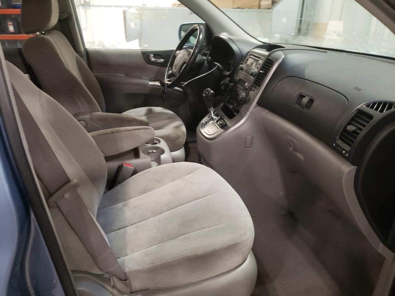 Zdjęcie 5 z aukcji – 2007 HYUNDAI ENTOURAGE z VIN KNDMC233276025810