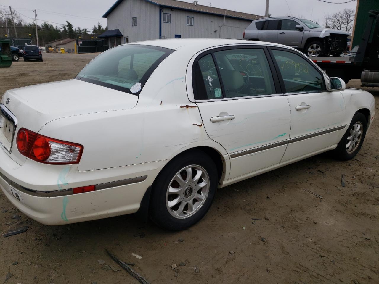 Photo 9 from auction – 2006 KIA AMANTI with VIN KNALD124965105216