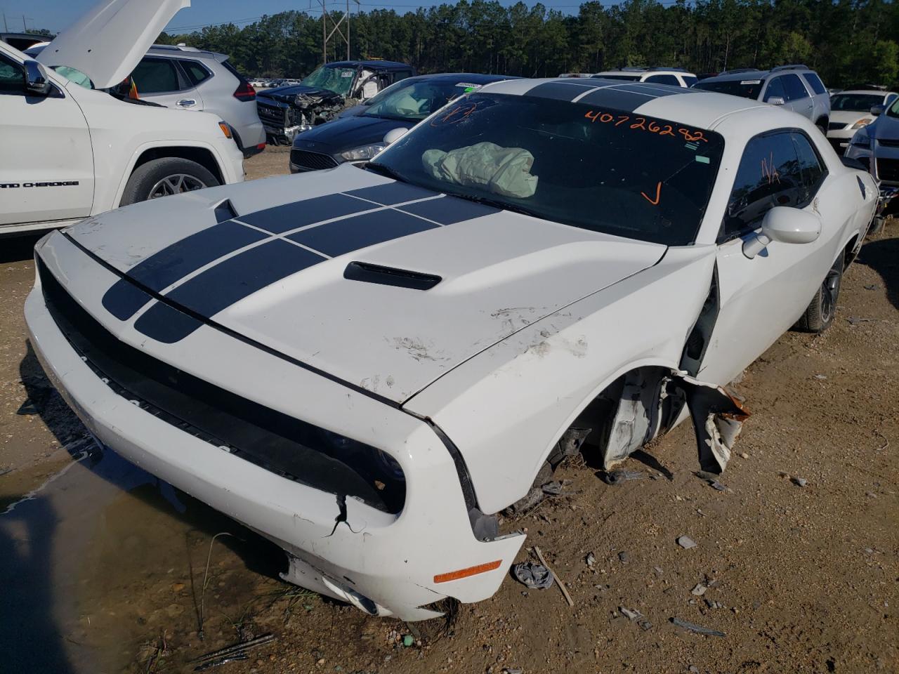 Photo 2 from auction – 2016 DODGE CHALLENGER with VIN 2C3CDZAG7GH201258