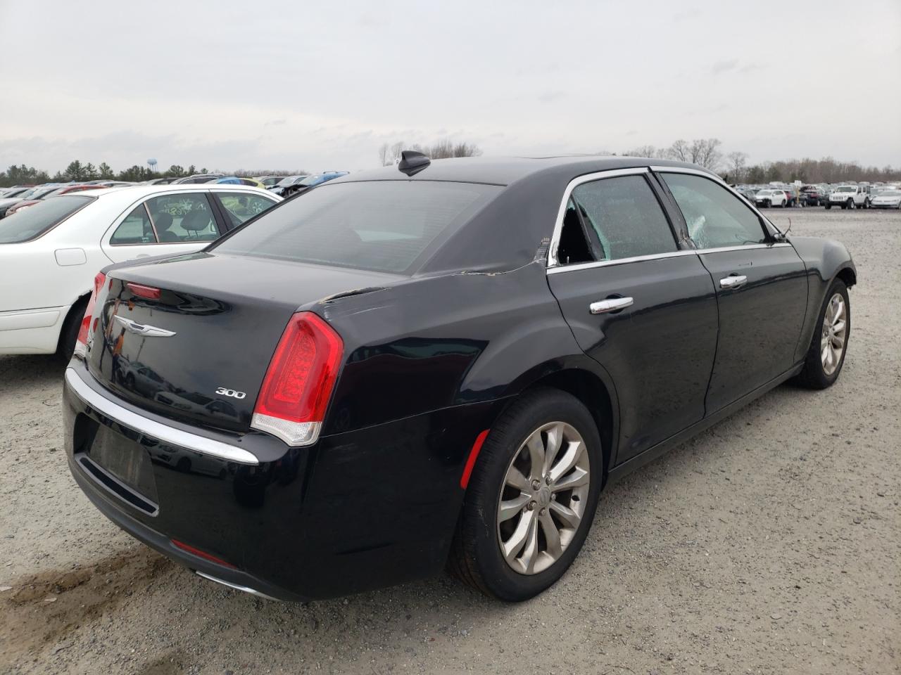 Photo 4 from auction – 2016 CHRYSLER 300 LIMITE with VIN 2C3CCARG2GH230711