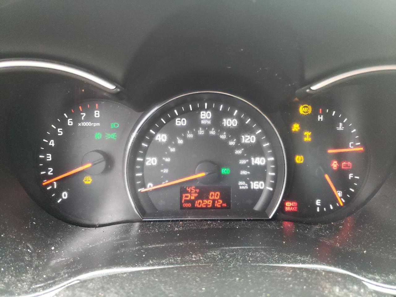 Photo 8 from auction – 2014 KIA SORENTO LX with VIN 5XYKTDA61EG454219