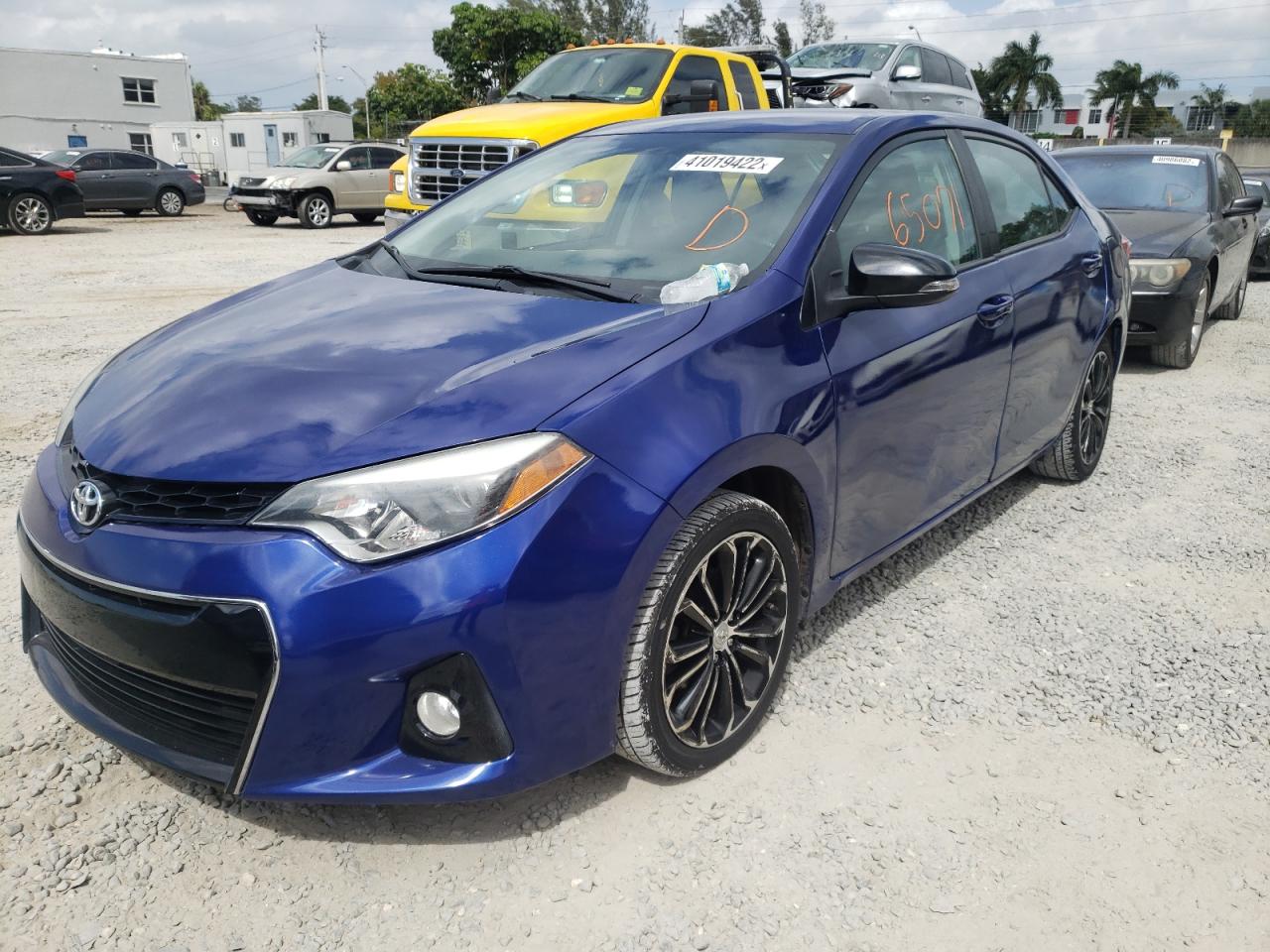 Photo 2 from auction – 2015 TOYOTA COROLLA L with VIN 2T1BURHE2FC372181