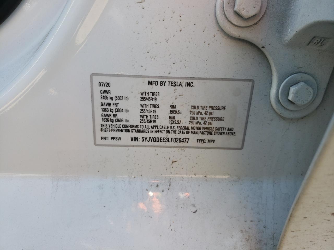 Photo 11 from auction – 2020 TESLA MODEL Y with VIN 5YJYGDEE3LF026477