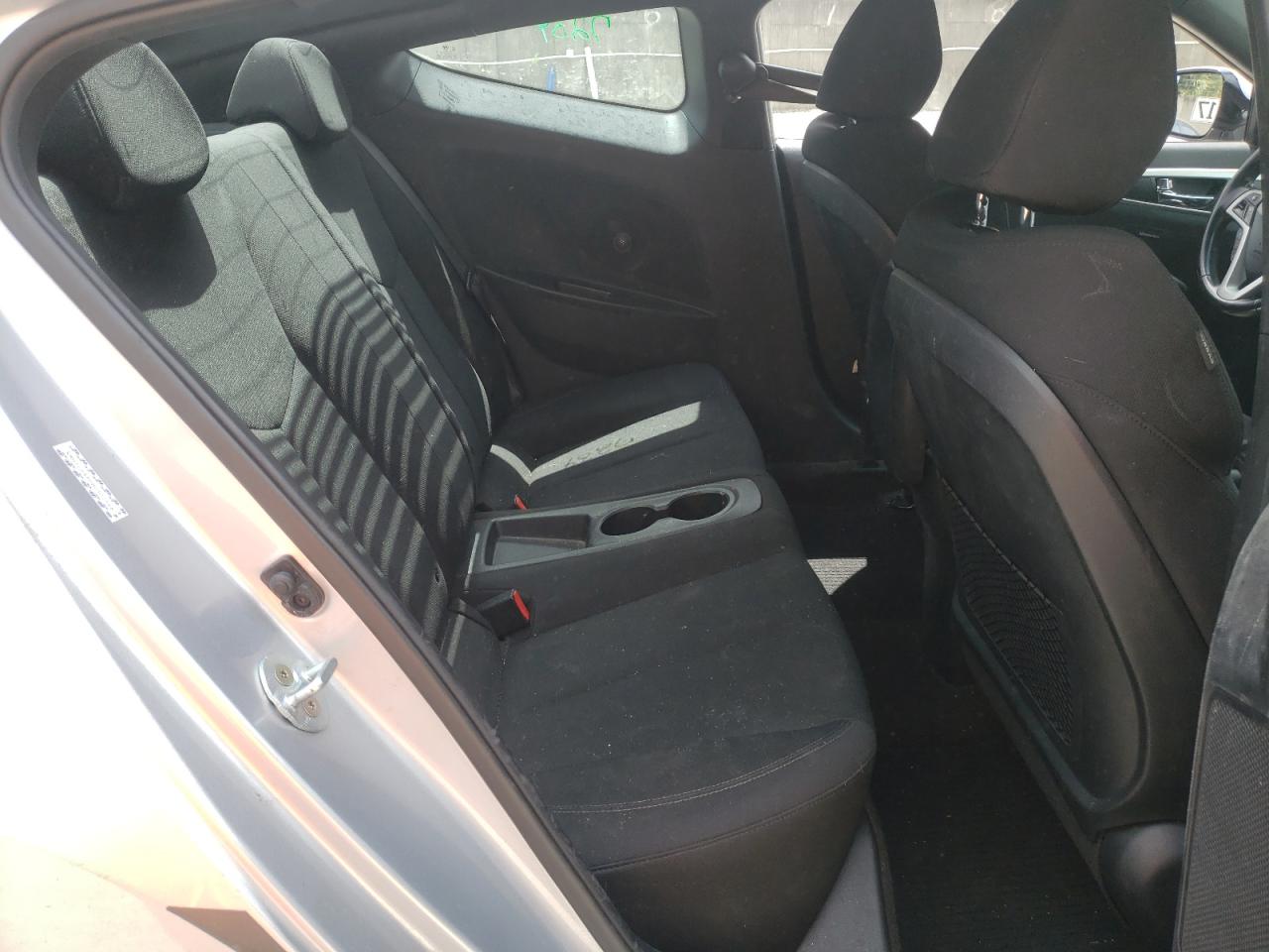 Photo 6 from auction – 2017 HYUNDAI VELOSTER with VIN KMHTC6AD0HU322548