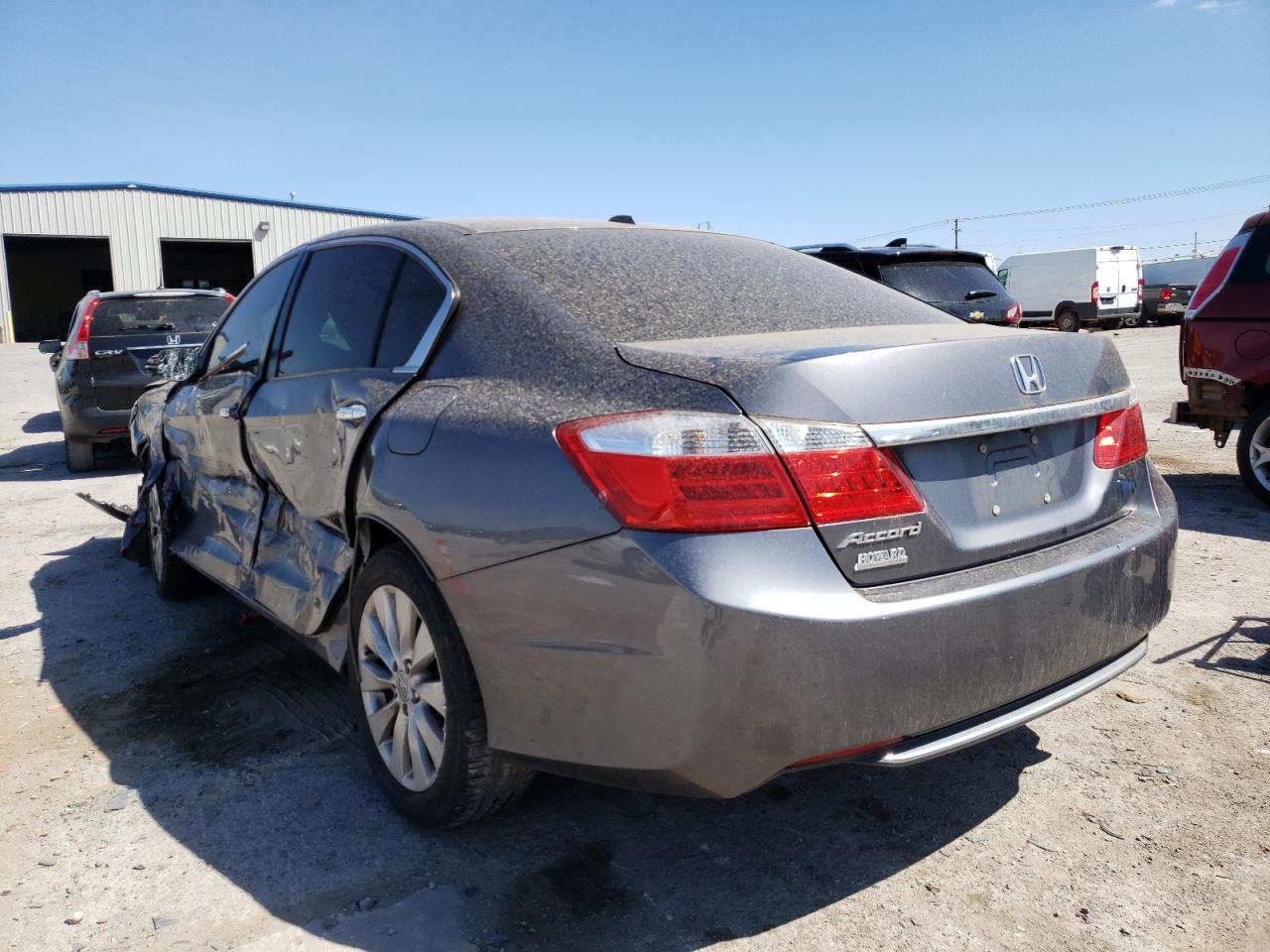 Photo 3 from auction – 2014 HONDA ACCORD EXL with VIN 1HGCR2F80EA065025