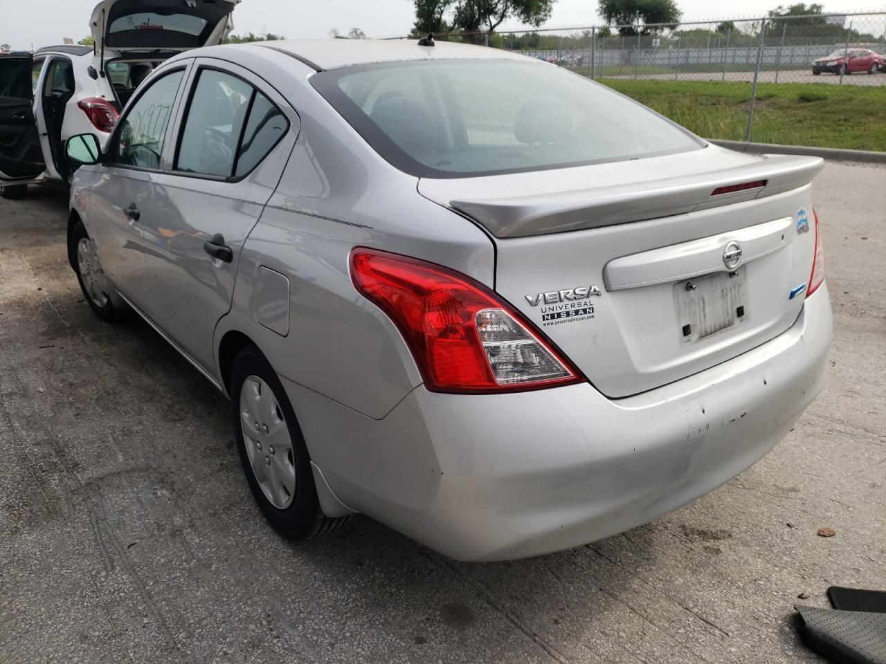 Photo 3 from auction – 2014 NISSAN VERSA S with VIN 3N1CN7AP6EL839618