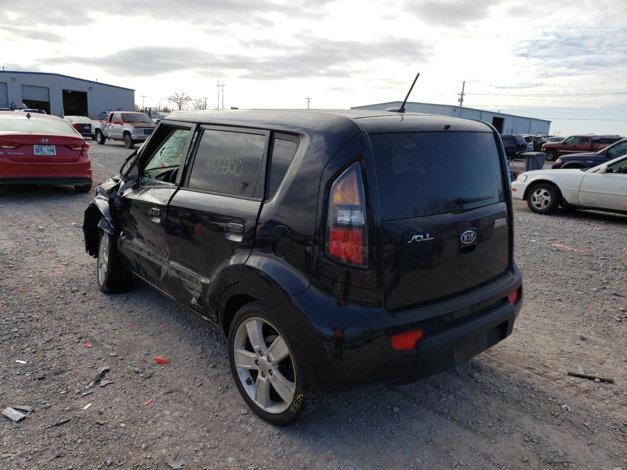 Photo 3 from auction – 2010 KIA SOUL + with VIN KNDJT2A23A7180140