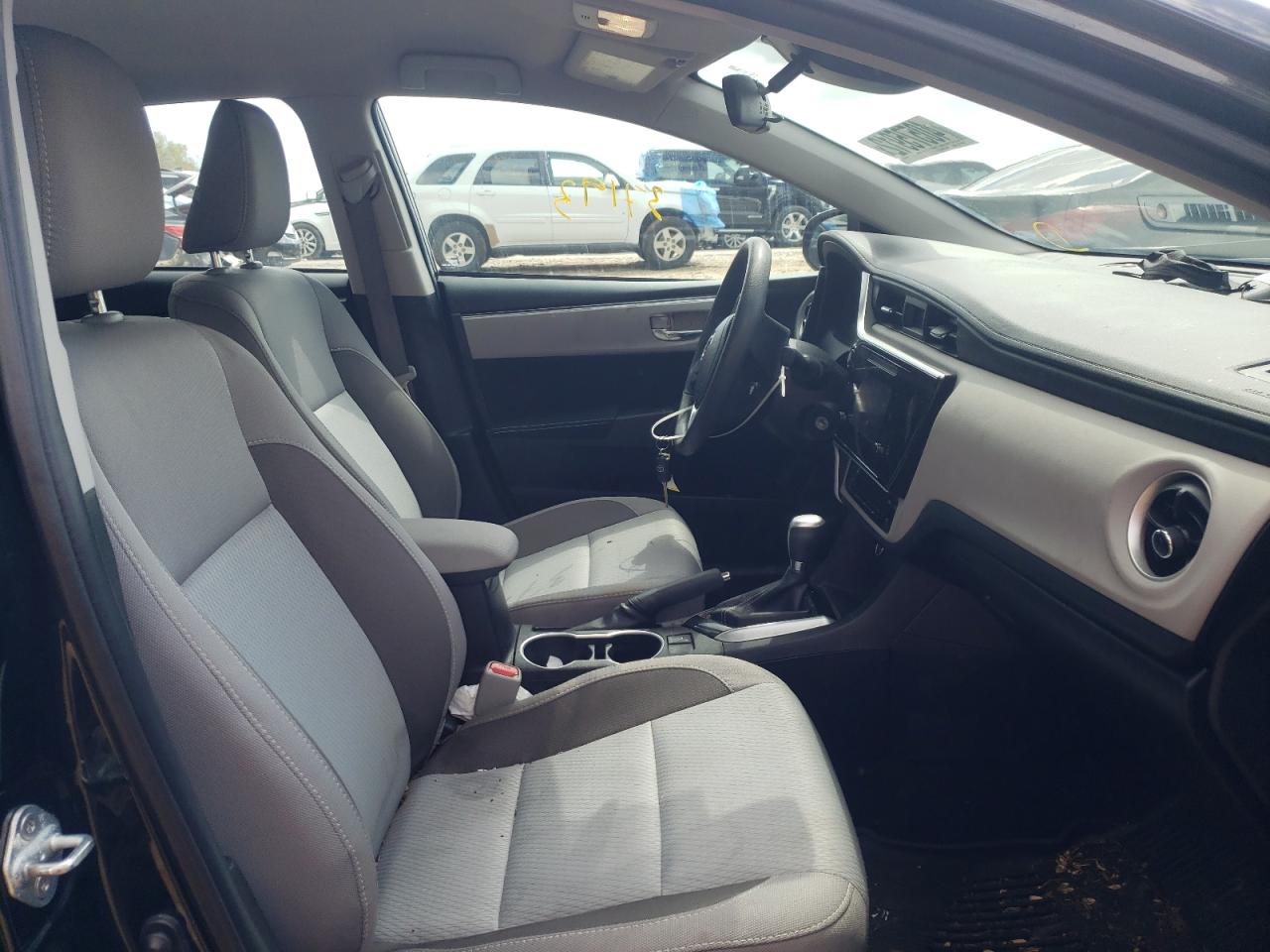 Photo 5 from auction – 2018 TOYOTA COROLLA L with VIN 2T1BURHE5JC091310