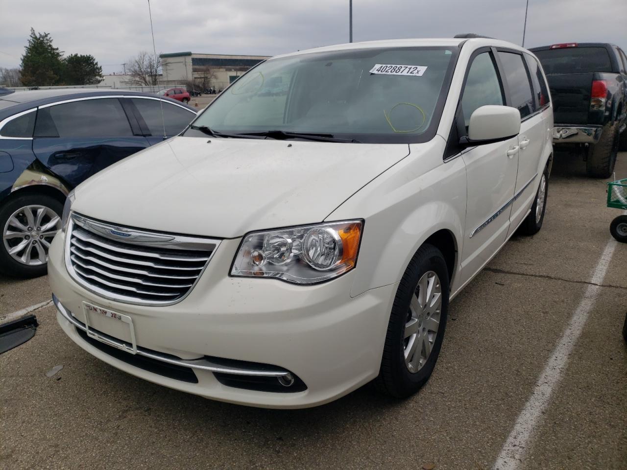Photo 2 from auction – 2012 CHRYSLER TOWN & COU with VIN 2C4RC1BGXCR345349