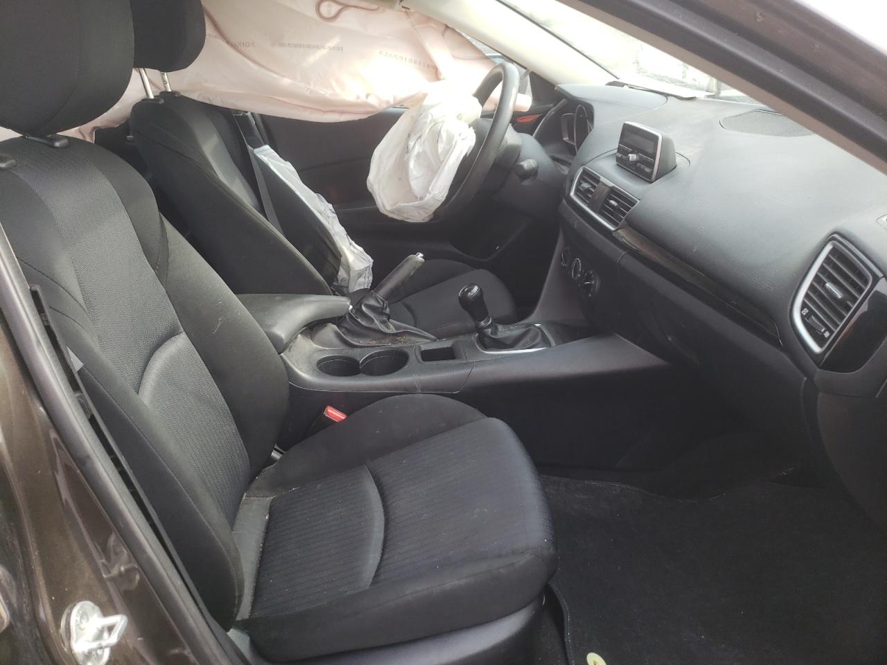 Photo 5 from auction – 2014 MAZDA 3 SPORT with VIN JM1BM1U71E1163610
