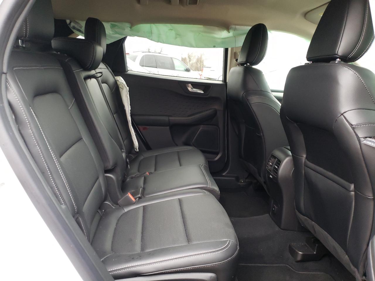 Photo 6 from auction – 2020 FORD ESCAPE SEL with VIN 1FMCU0H63LUA33061