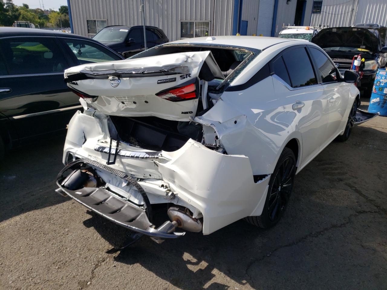 Photo 4 from auction – 2022 NISSAN ALTIMA with VIN 1N4BL4CW5NN308322