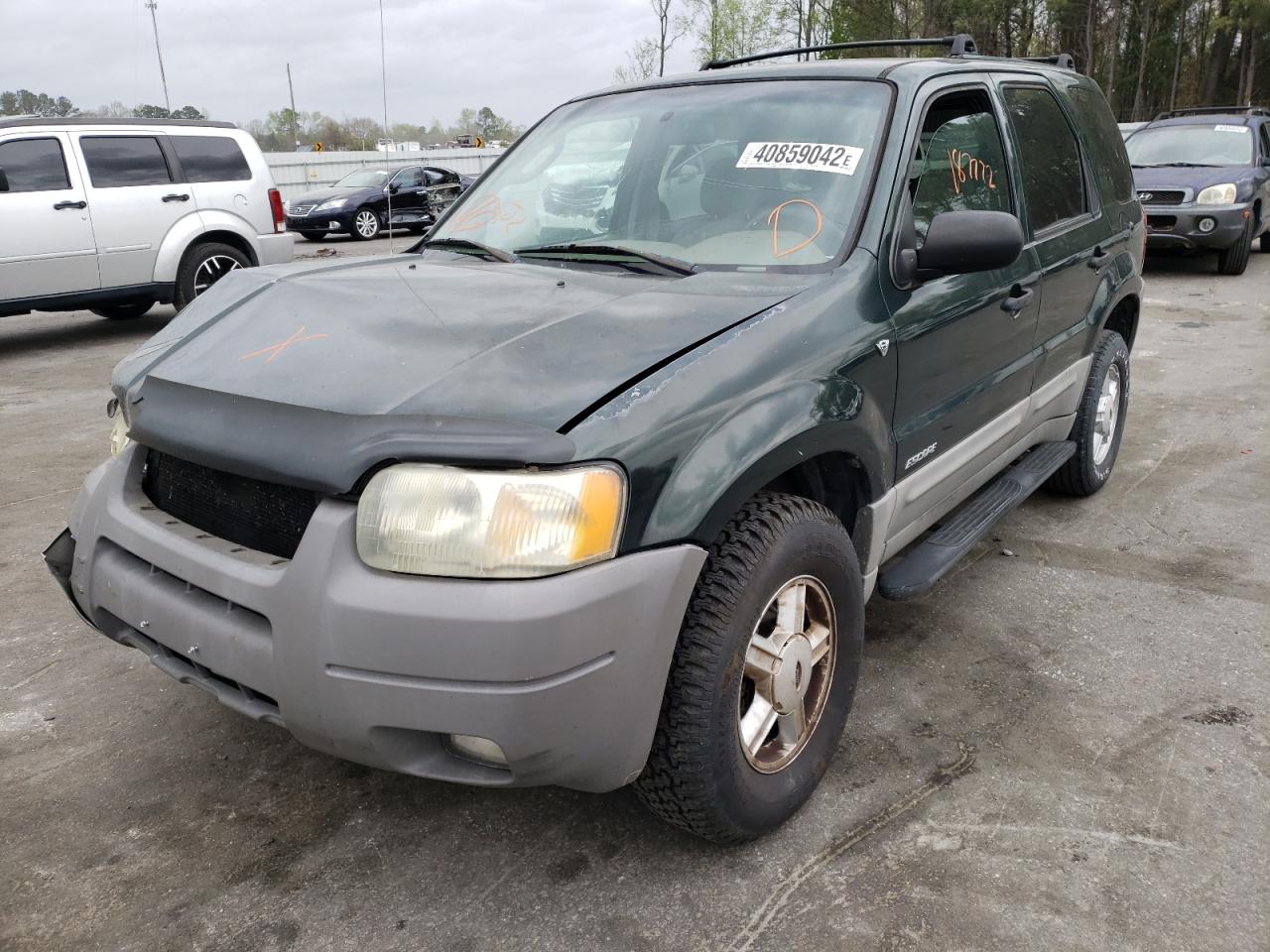 Photo 2 from auction – 2002 FORD ESCAPE XLT with VIN 1FMYU03142KC84165