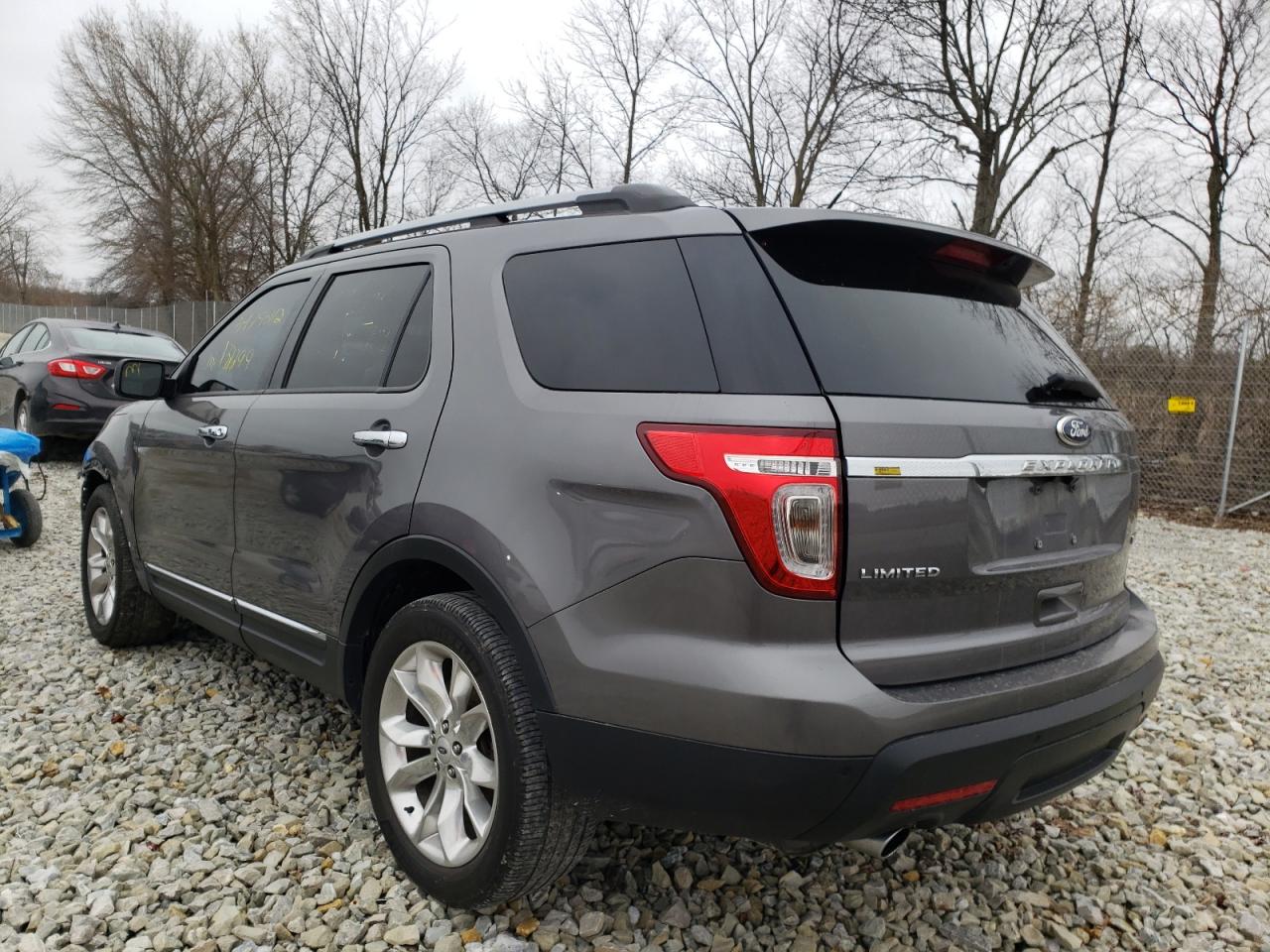 Photo 3 from auction – 2013 FORD EXPLORER L with VIN 1FM5K7F90DGC68795