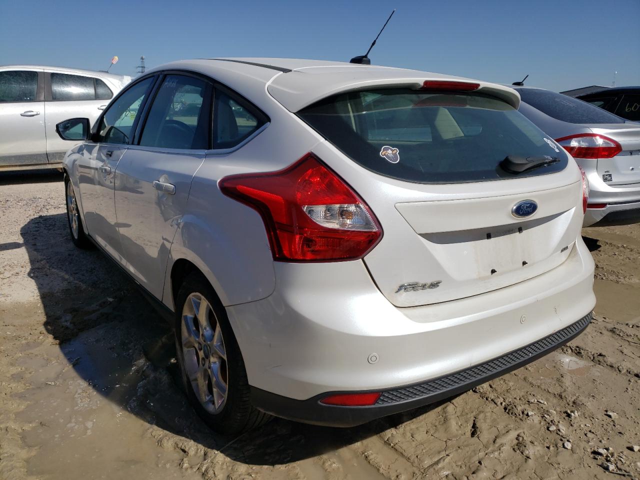 Photo 3 from auction – 2012 FORD FOCUS SEL with VIN 1FAHP3M20CL174249