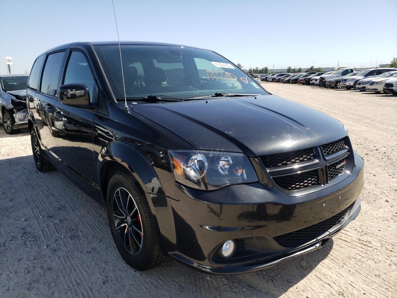 DODGE GRAND CARA 2019 with VIN 2C4RDGEG2KR533907 - Photo from auction