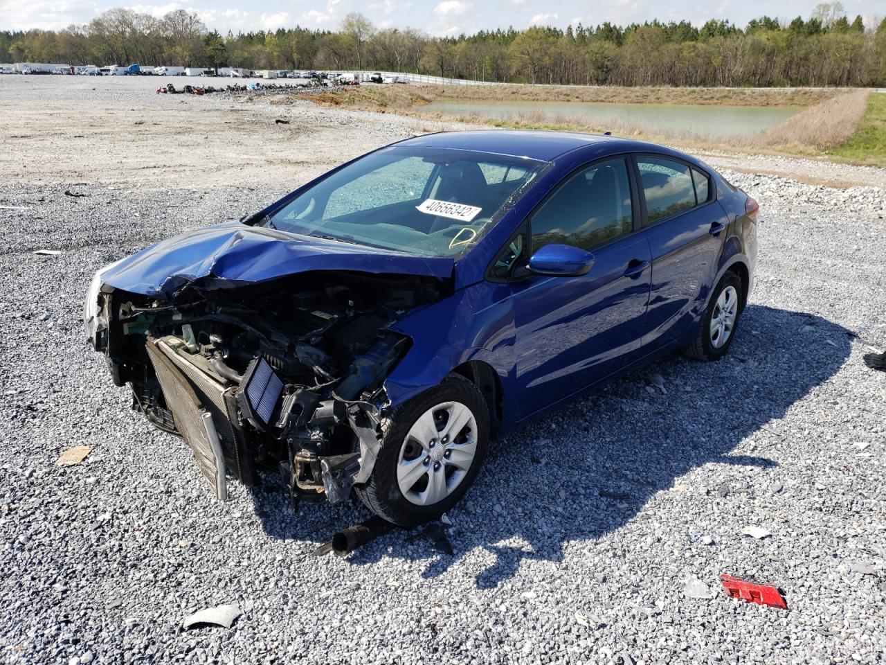 Photo 2 from auction – 2017 KIA FORTE LX with VIN 3KPFK4A78HE029515