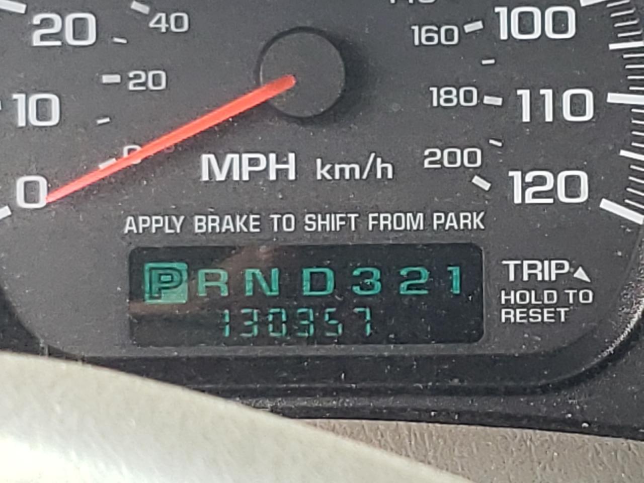 Photo 8 from auction – 2000 CHEVROLET IMPALA LS with VIN 2G1WH55K8Y9276172
