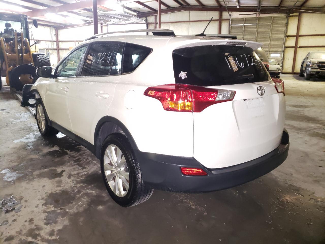 Photo 3 from auction – 2014 TOYOTA RAV4 LIMIT with VIN 2T3YFREV0EW130079