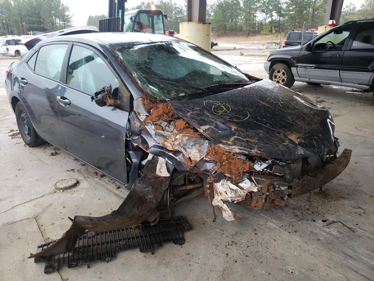 Photo 1 from auction – 2018 TOYOTA COROLLA L with VIN 5YFBURHE4JP806383