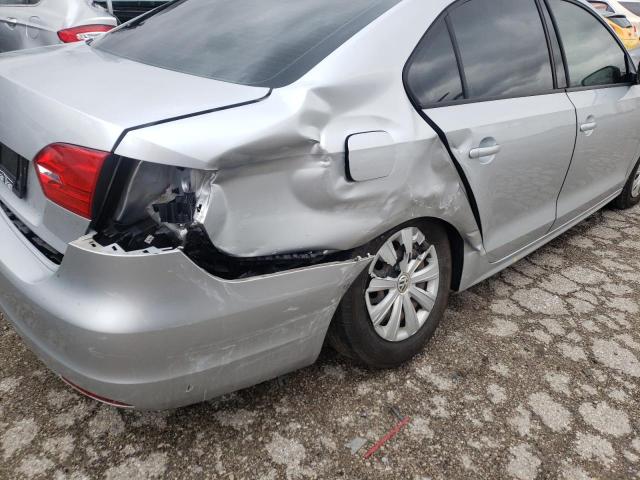 Photo 9 from auction – 2014 VOLKSWAGEN JETTA BASE with VIN 3VW2K7AJXEM236692