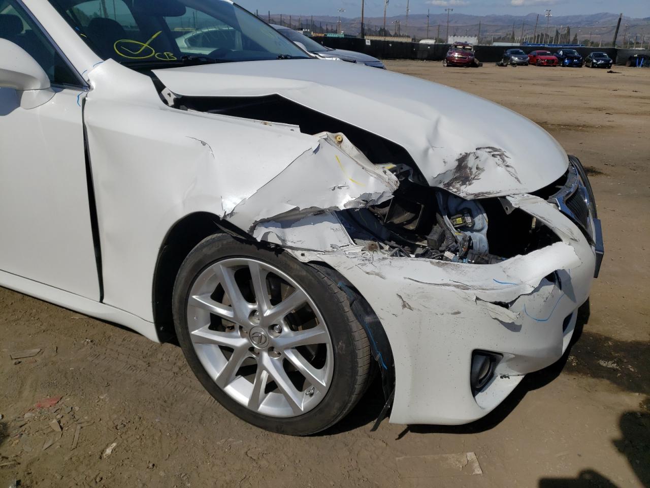 Photo 9 from auction – 2011 LEXUS IS 250 with VIN JTHBF5C25B5152491