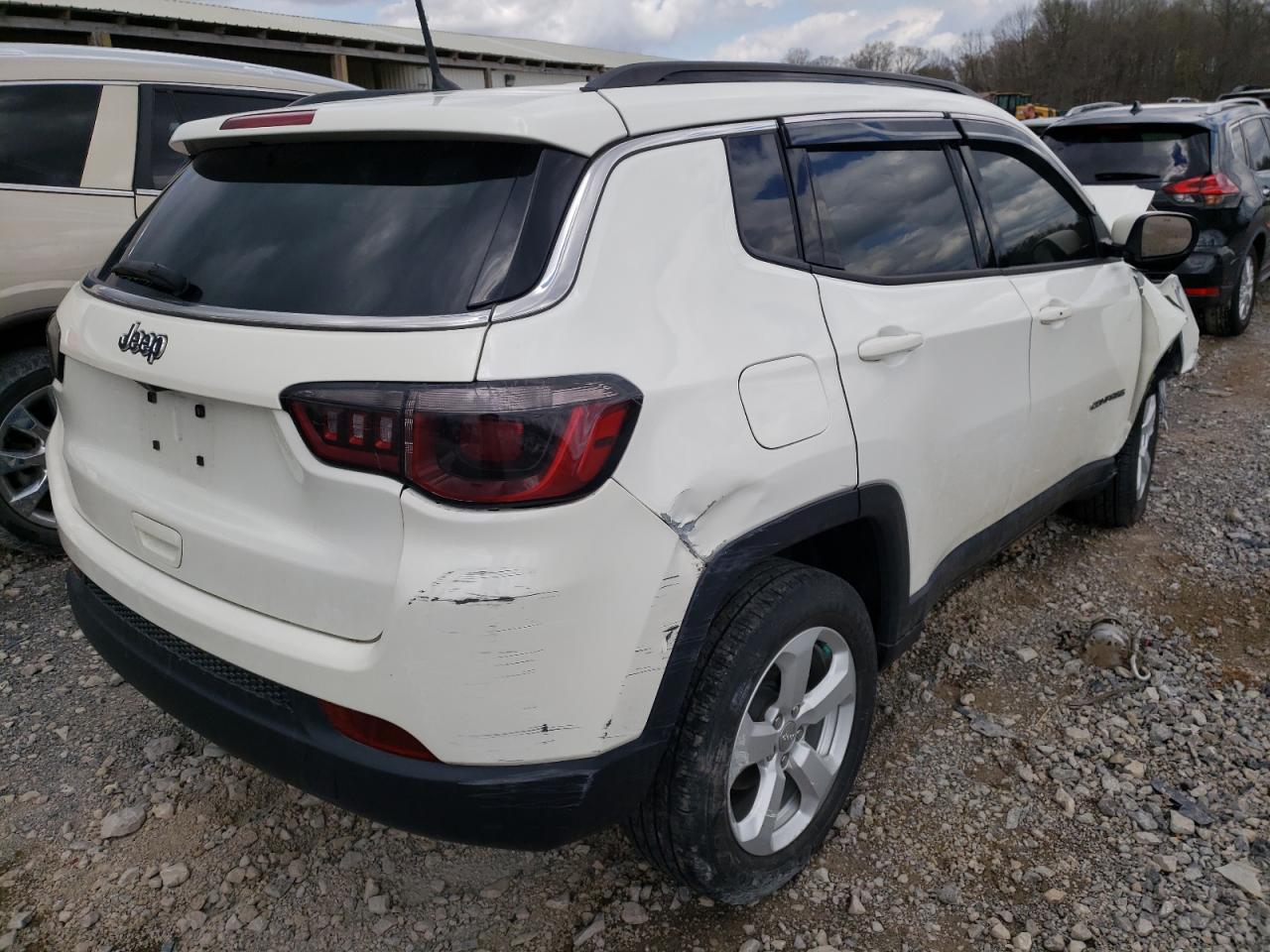 Photo 4 from auction – 2018 JEEP COMPASS LA with VIN 3C4NJCBB1JT489211