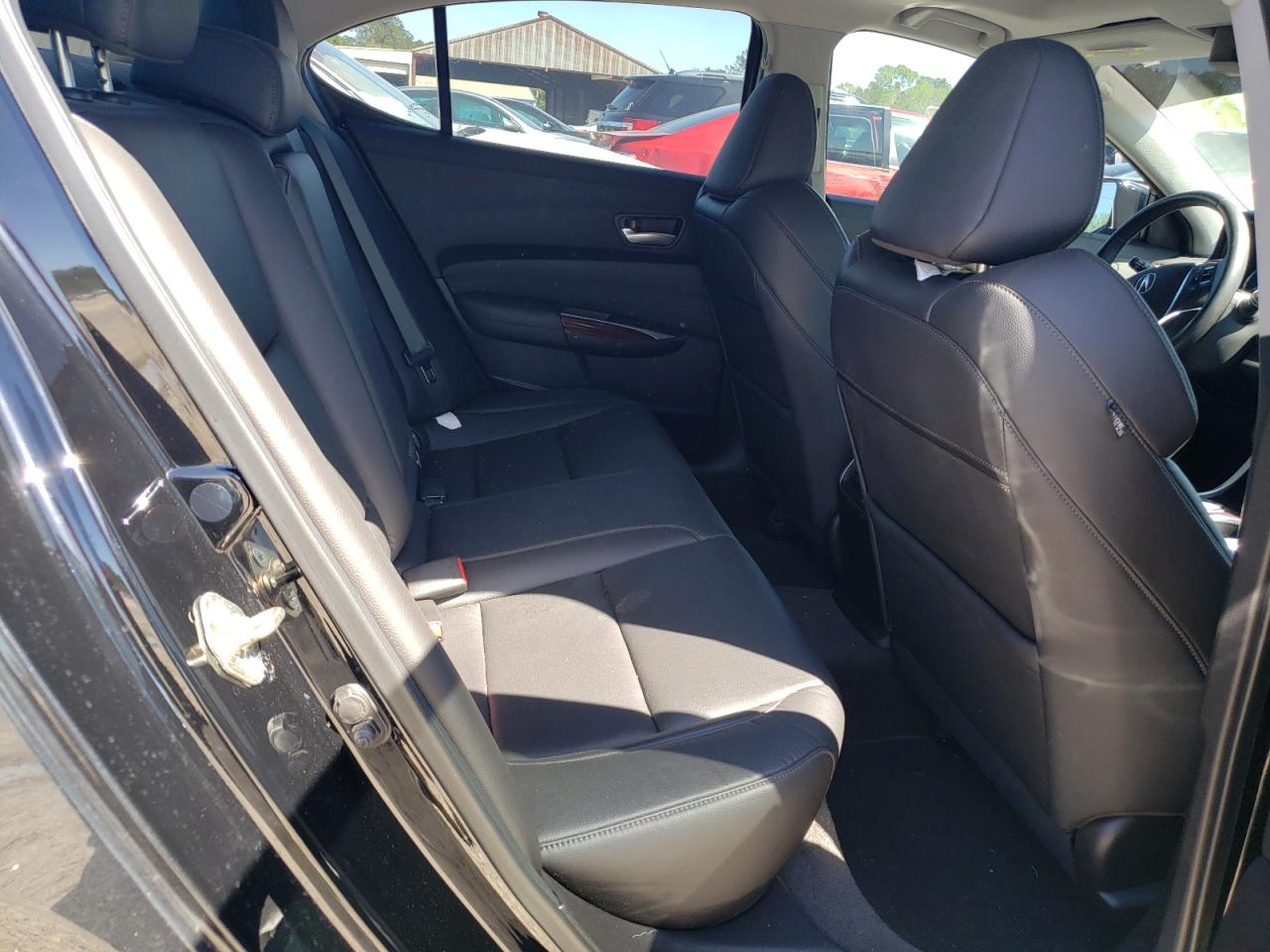 Photo 6 from auction – 2015 ACURA TLX with VIN 19UUB2F35FA002775