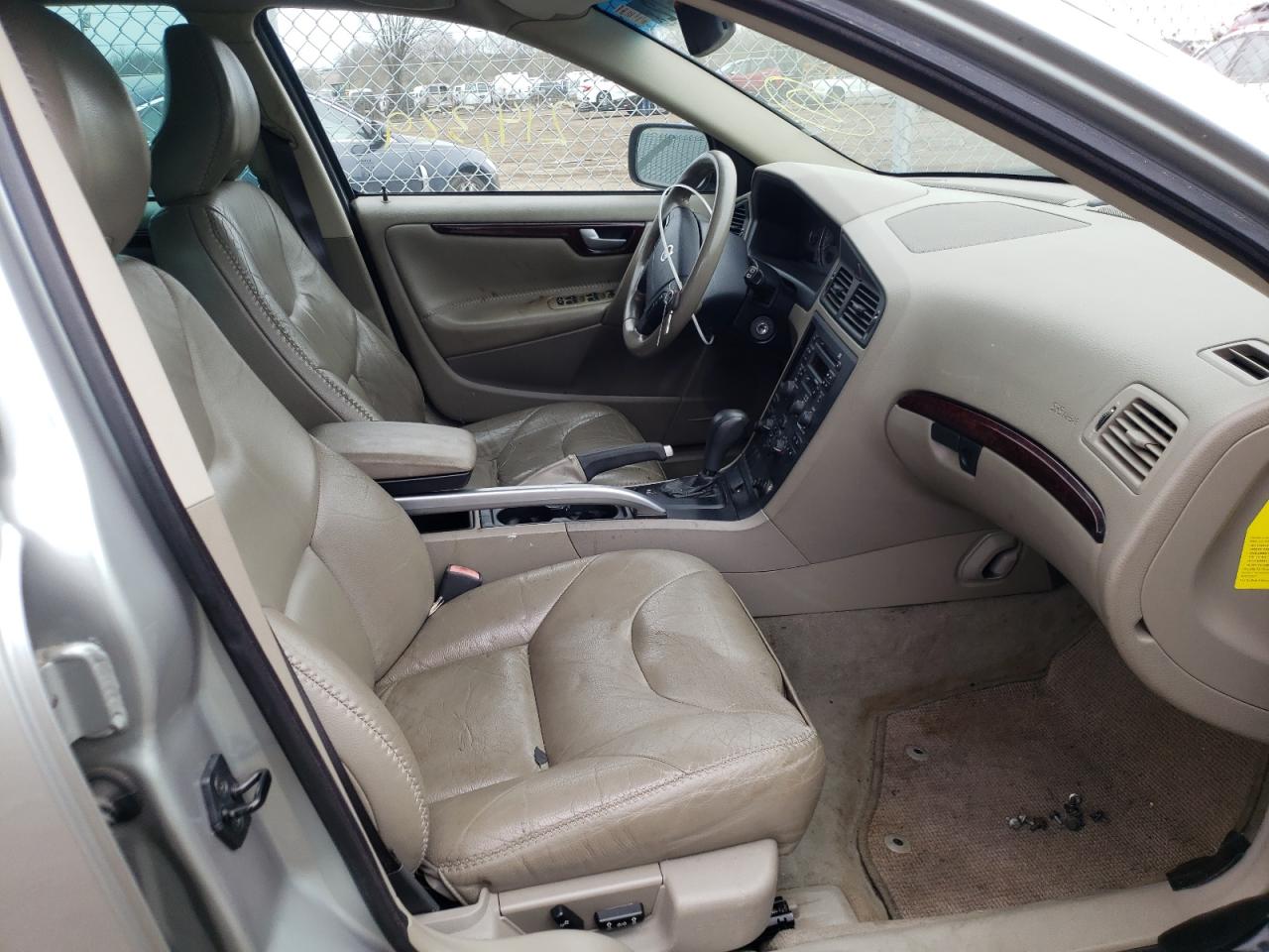 Photo 5 from auction – 2004 VOLVO XC70 with VIN YV1SZ59H341131423