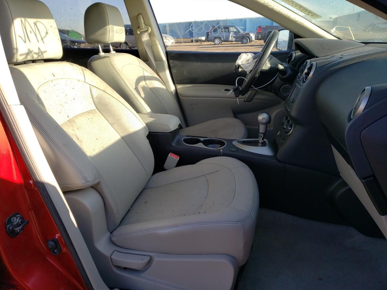 Photo 5 from auction – 2013 NISSAN ROGUE S with VIN JN8AS5MT2DW542093
