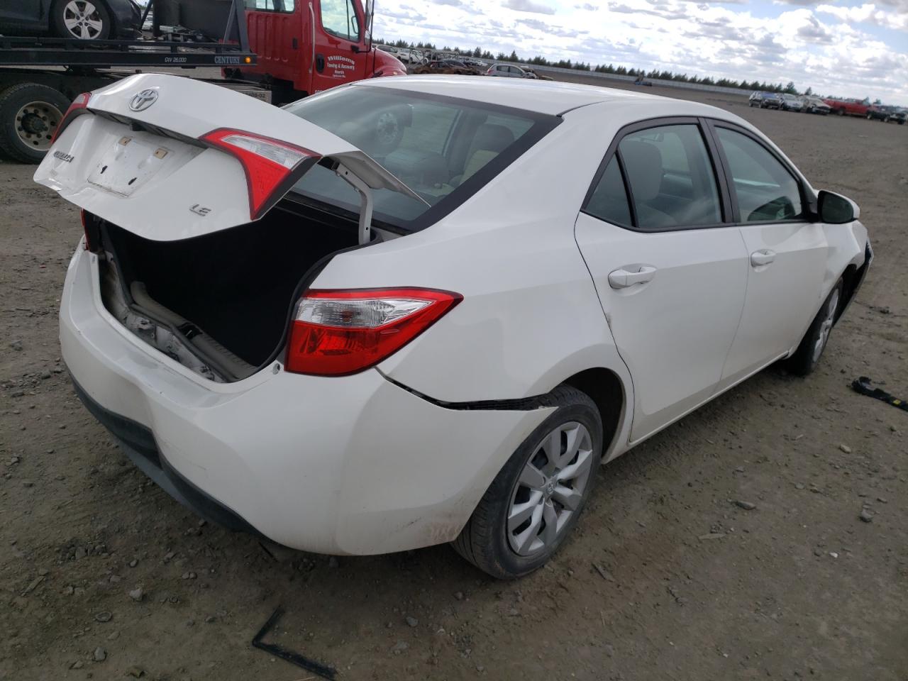 Photo 4 from auction – 2014 TOYOTA COROLLA L with VIN 5YFBURHE8EP148444
