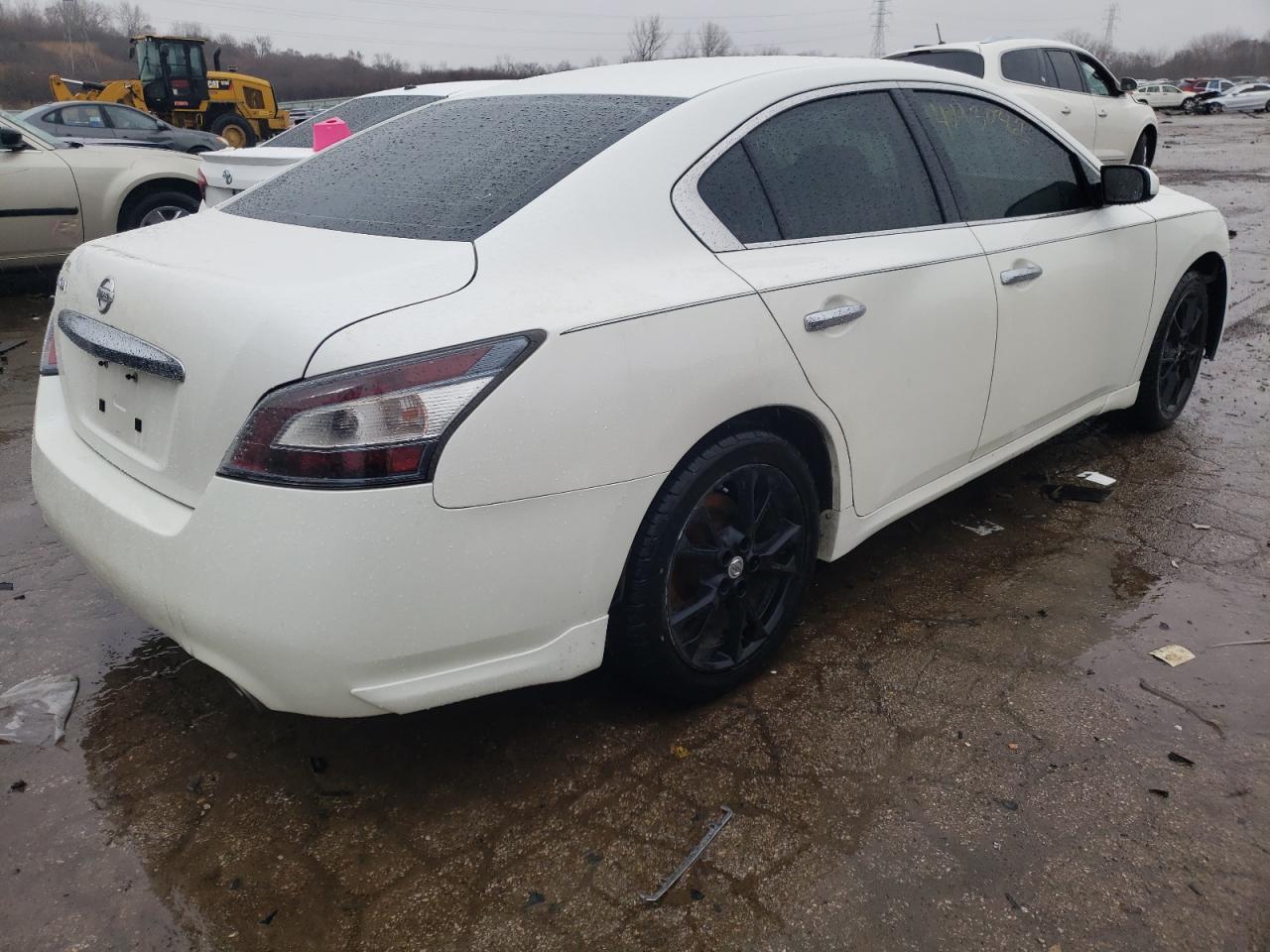 Photo 4 from auction – 2014 NISSAN MAXIMA S with VIN 1N4AA5APXEC479548